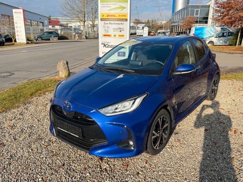 Toyota Yaris 1,5 Hybrid Teamplayer mit Comfort Paket