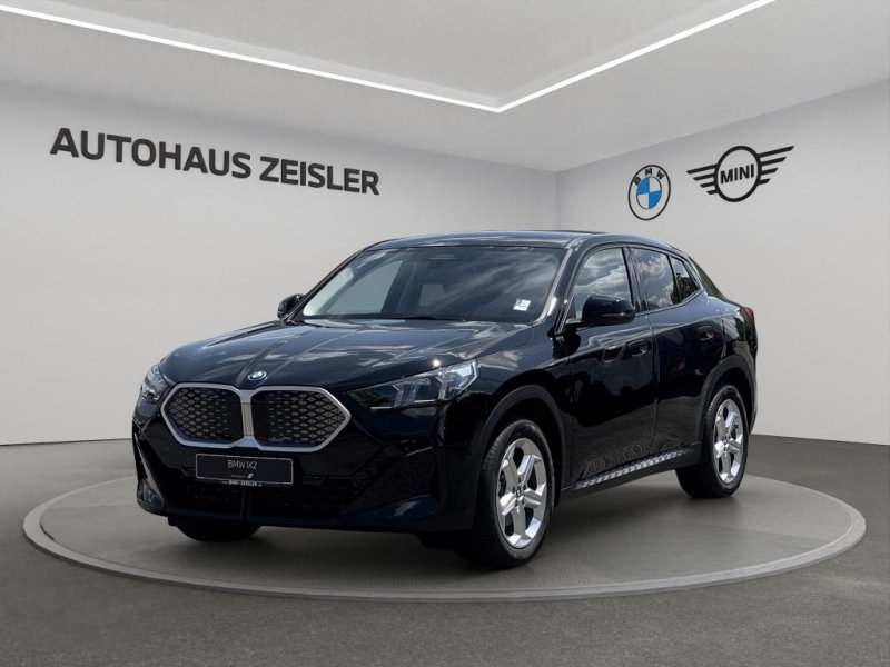 BMW iX2 eDrive20 SOFORT! 18"LM SHZ RFK Driv. Ass.