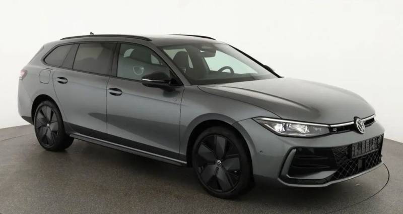 Volkswagen 4Motion R-Line Black Sty AHK HUD Panorama Harman