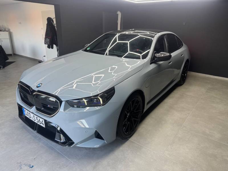 BMW M5 Lim..*Carbon*M Driver´s Pa*ACC*360*