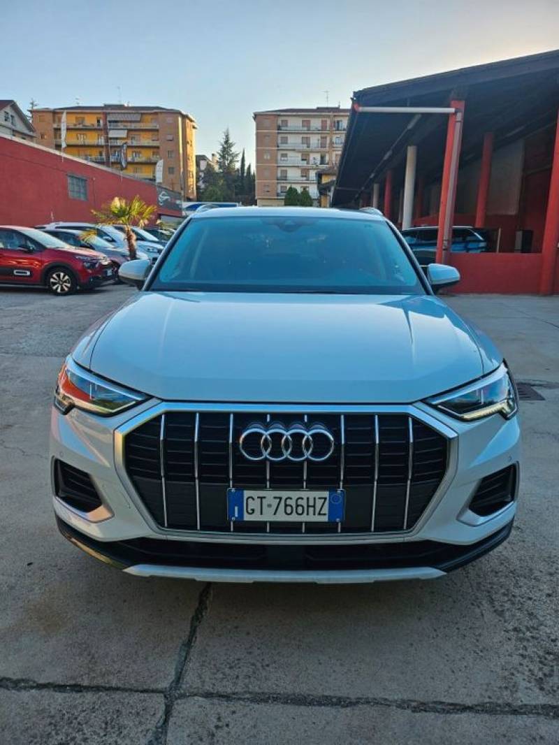 Audi Q3 35 TDI S tronic Business Advanced