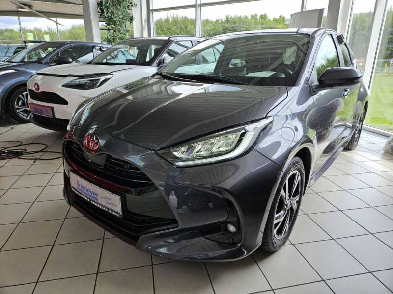 Toyota Yaris Hybrid 1.5 Teamplayer Safety-Paket LED ACC