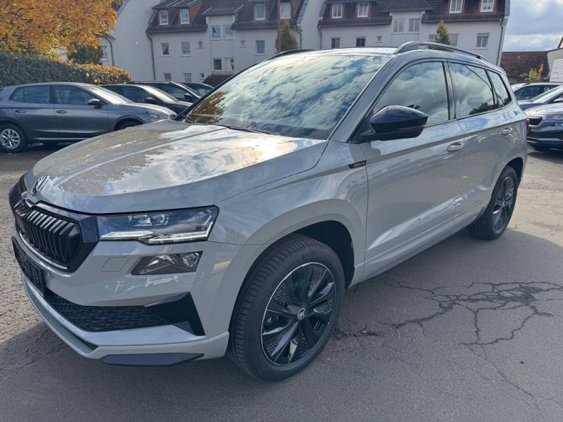 Skoda Karoq Sportline 4x4  4 JAHRESGARANTIE  120000KM