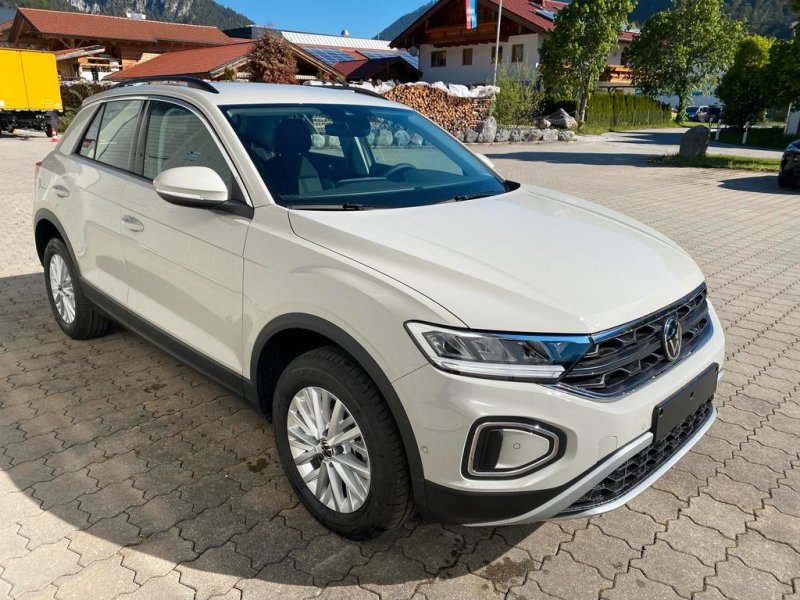 Volkswagen T-Roc 1.5 TSI Prime ,R-cam,ACC,SHZ,LED,App-Co...