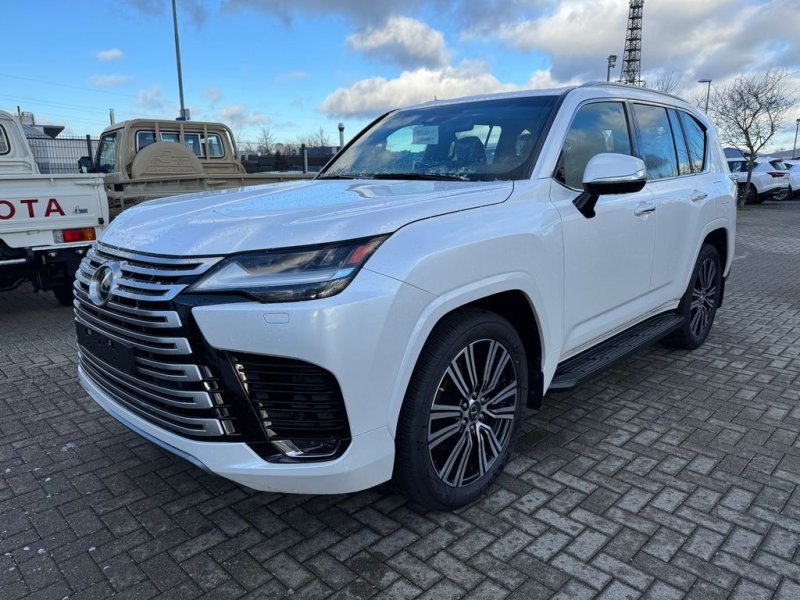 Lexus LX 500d Luxury MarkLevinson Head-Up Alu22" STOCK