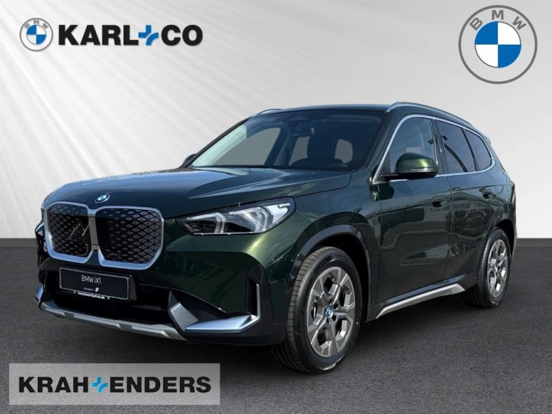 BMW iX1 xDrive 30 xLine Premiumpaket AHK SHZ Park-As
