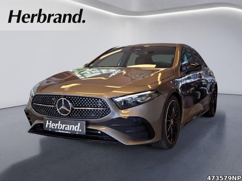 Mercedes-Benz A 220 4MATIC AMG PREMIUM+19"+360°+FAHRASSISTENZ