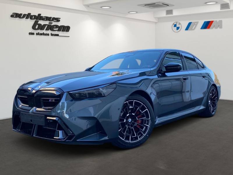 BMW M5 Limousine V8-TRAUMWAGEN, BRIEM M AKTION