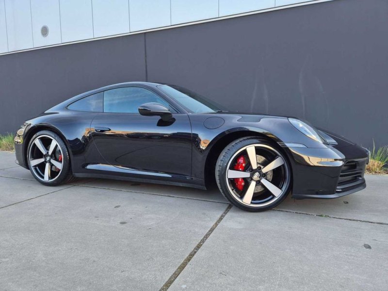 Porsche 992 911 Carrera Coupé 3.0 Turbo PDK