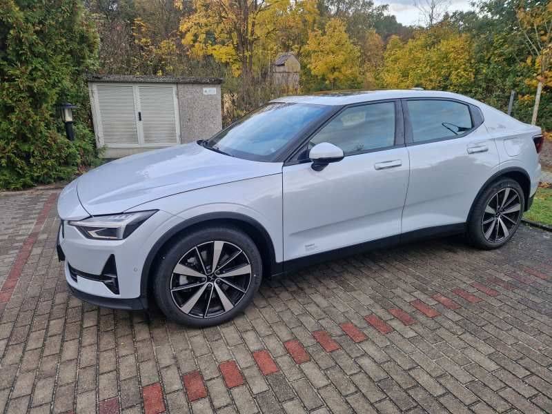 Polestar LongRange Dual Motor 4WD Pilot Plus AHK Panorama