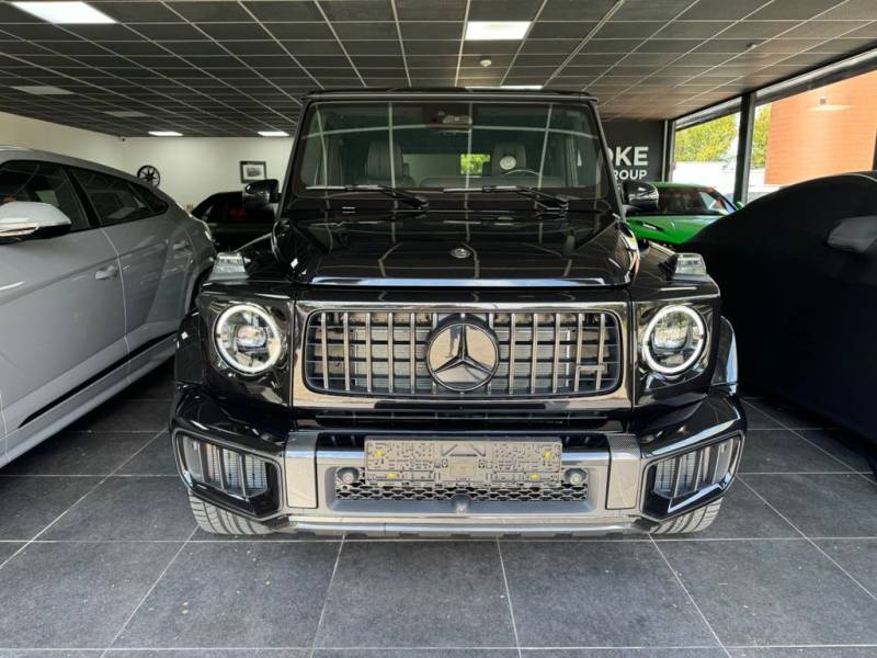 Mercedes-Benz G 63 AMG-Full Carbon-Superior- 3D- TV- 22"- MY26