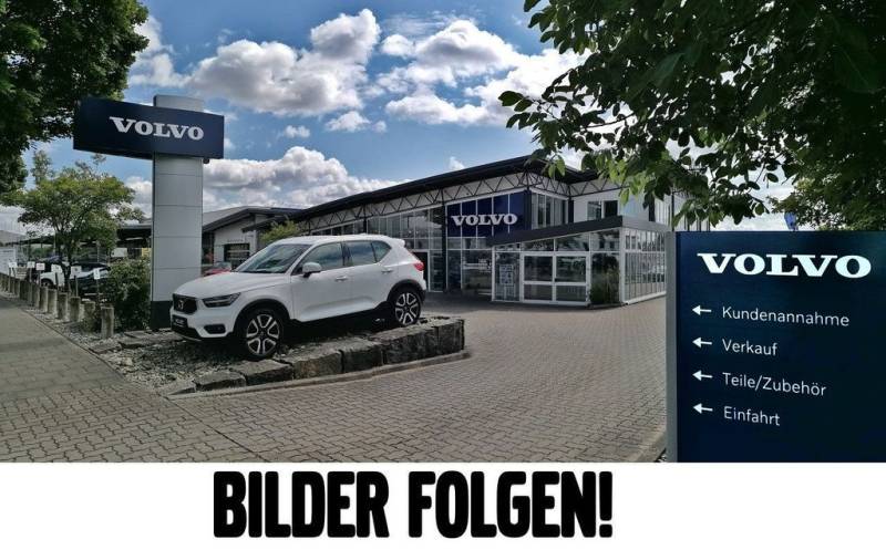 Volvo XC40 Core 2WD