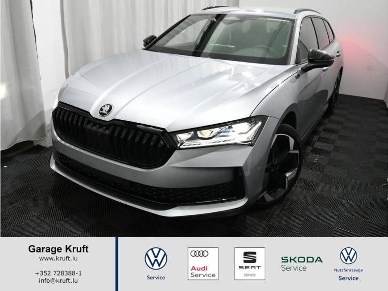 Skoda Superb Combi Sportline 2.0 TDI 4x4 - AHK, Navi,