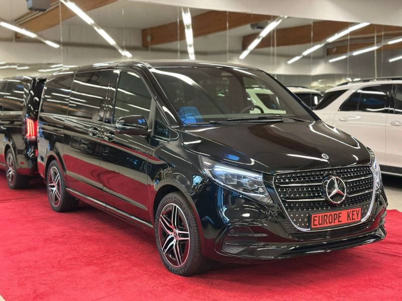 Mercedes-Benz V 300 d 4MATIC AVANTGARDE LONG PANO 360KAMERA