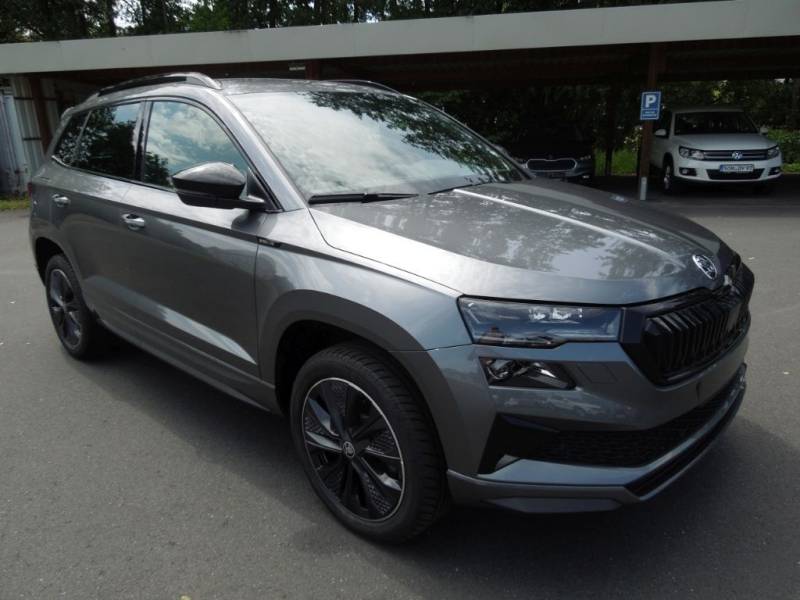 Skoda Karoq 1.5 TSI Sportline/Matrix/AHK/Navi/ACC/Kame