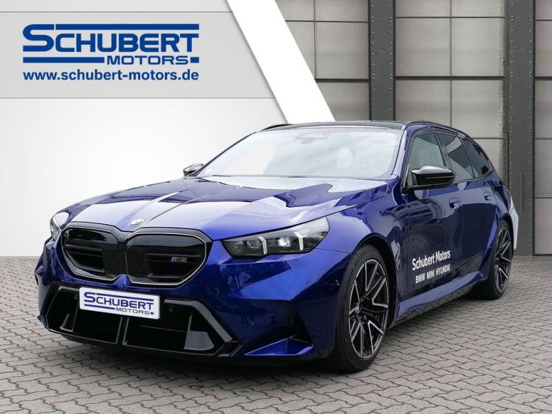 BMW M5 Touring Park-Assistent AHK-klappbar Navi Lede