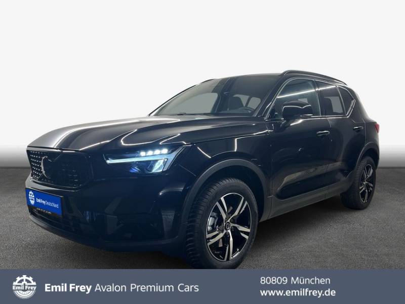 Volvo XC40 B3 B DKG Plus Black Edition