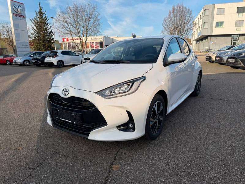 Toyota Yaris Hybrid Teamplayer