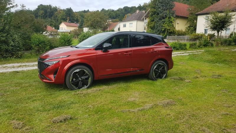 Nissan Qashqai 1.3 DIG-T MHEV 158PS Xtronic N-Design