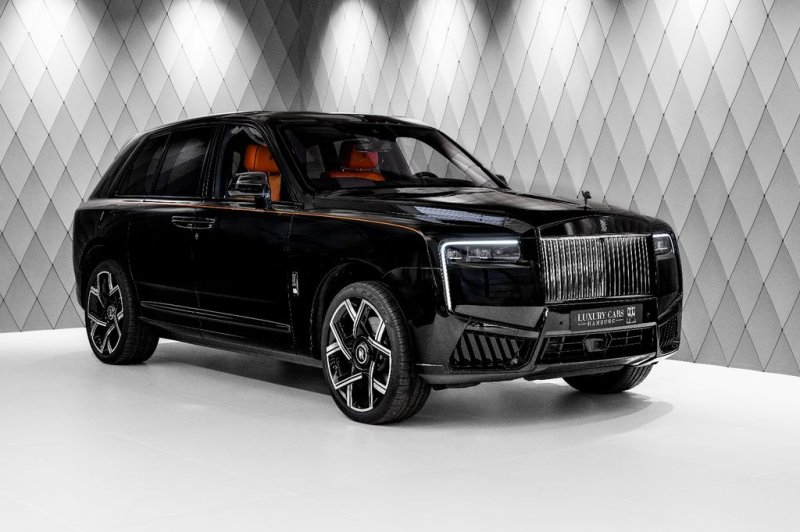 Rolls-Royce Cullinan BLACKBADGE 2025 BLACK/ORANGE 4SEAT
