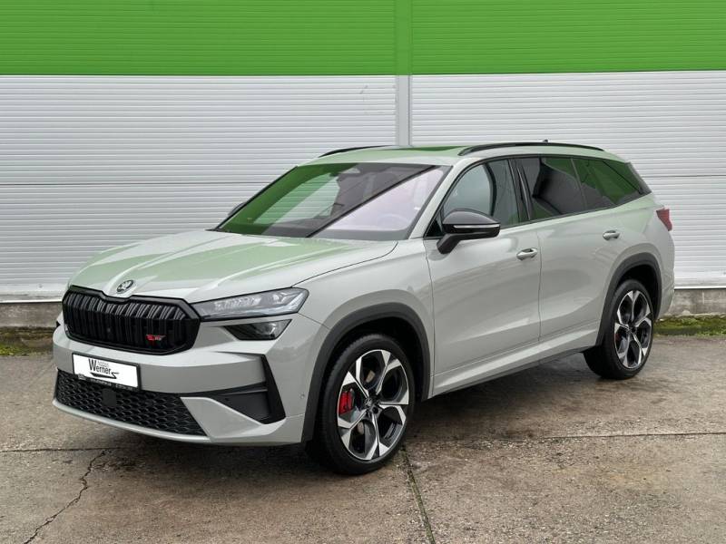 Skoda 265PS 4x4 RS 7xSitze DCC+ PADACH STHZ LM20"AHK