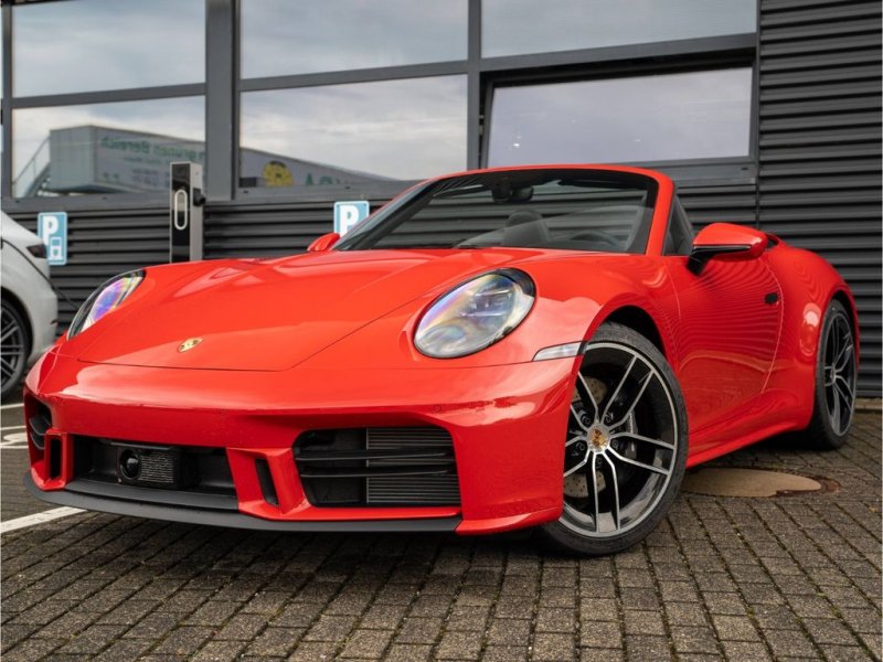 Porsche 992 Carrera Cabriolet 20-/21'', BOSE (Facelift)