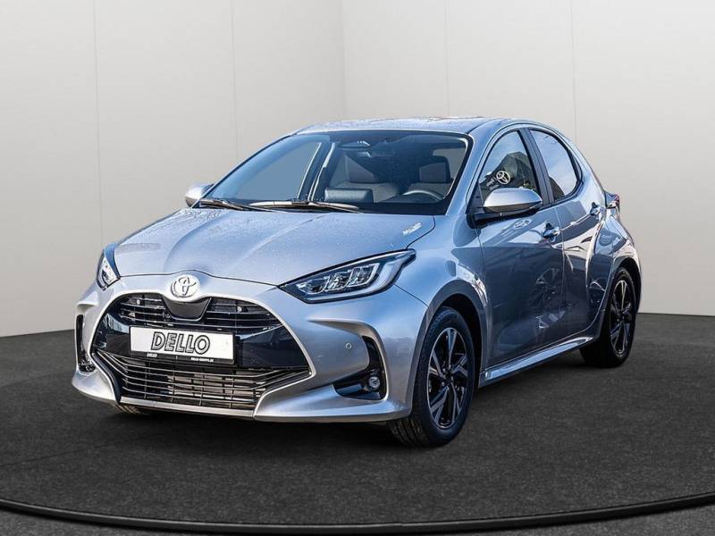Toyota Yaris Hybrid 1.5 VVT-iE Teamplayer SHZ ACC LED