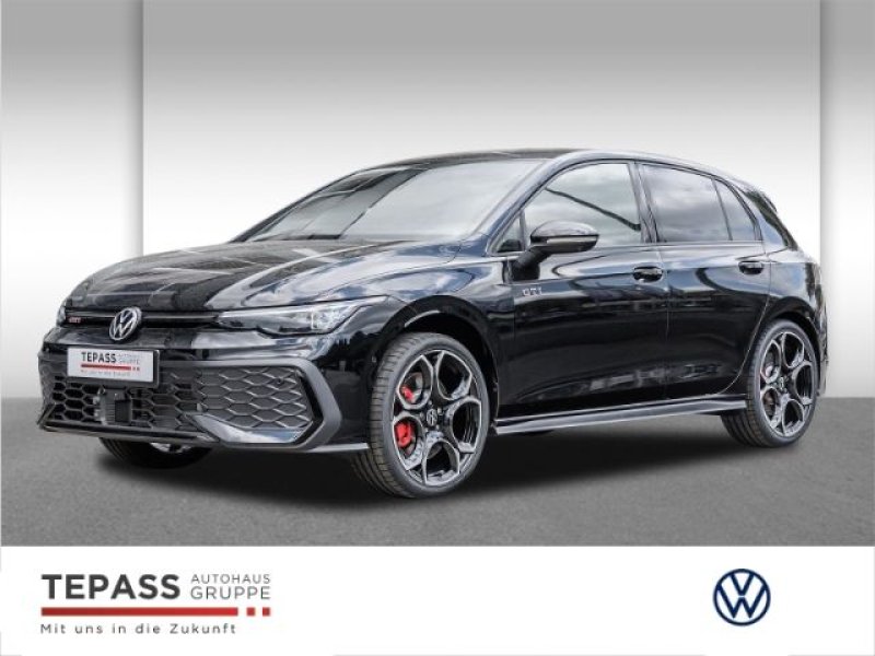 Volkswagen Golf GTI VIII 2.0 TSI MATRIX NAVI SHZ PDC DCC