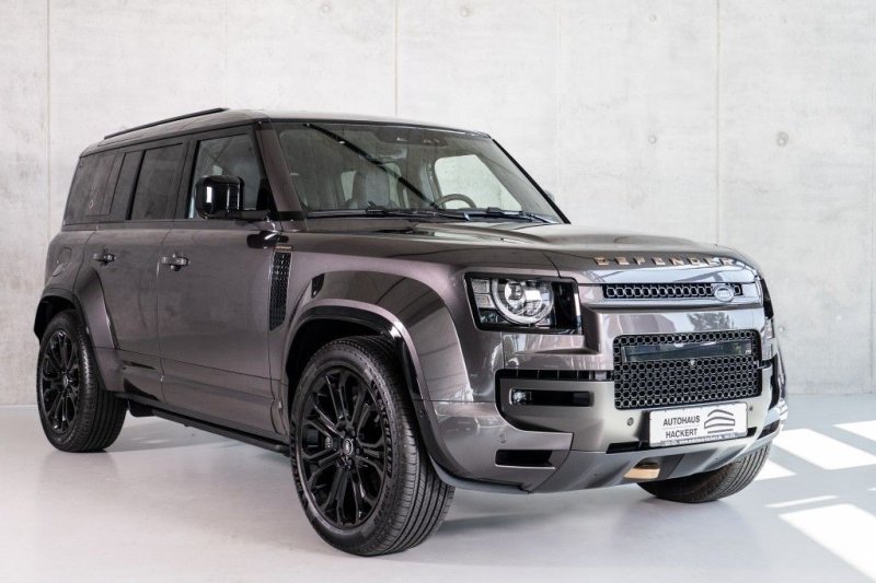 Land Rover Defender OctaP635 AHK 110 ON STOCK! 2025