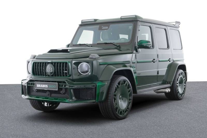 Mercedes-Benz G 63 BRABUS 800 Masterpiece Mean Green