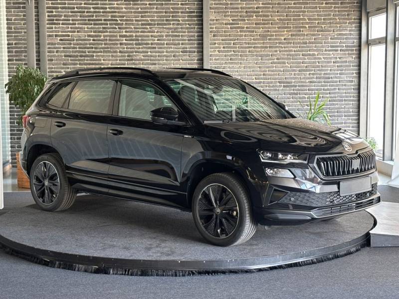 Skoda Karoq 1.5TSI DSG SPORTLINE,Matrix,KAMERA 5J Gara