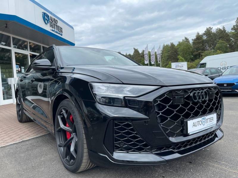 Audi RSQ8 performance Keramik AHK-ACC-Pano-Headup-...