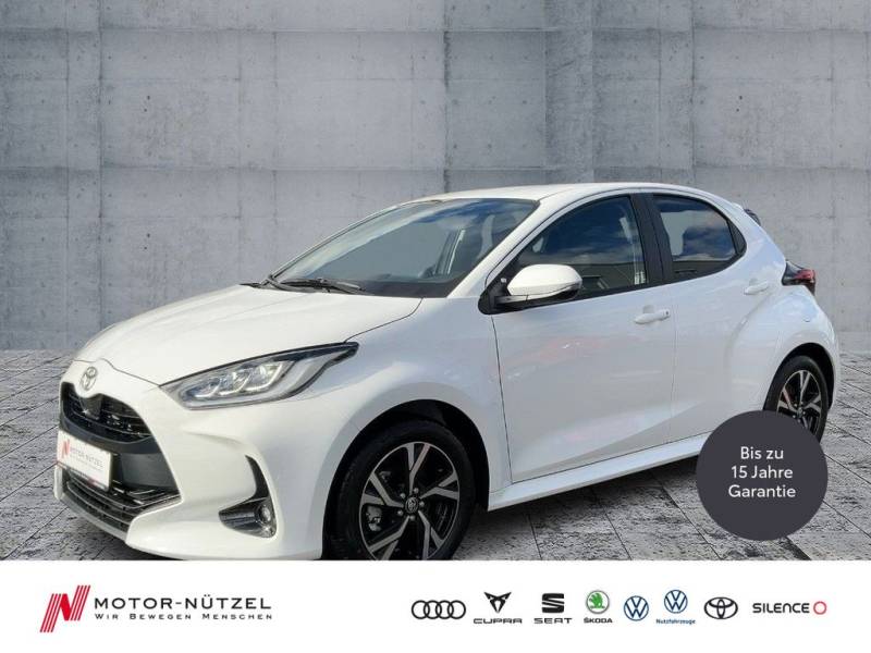 Toyota Yaris 1.5 Hybrid TEAMPLAYER LED+ACC+APP+SHZ+RFK