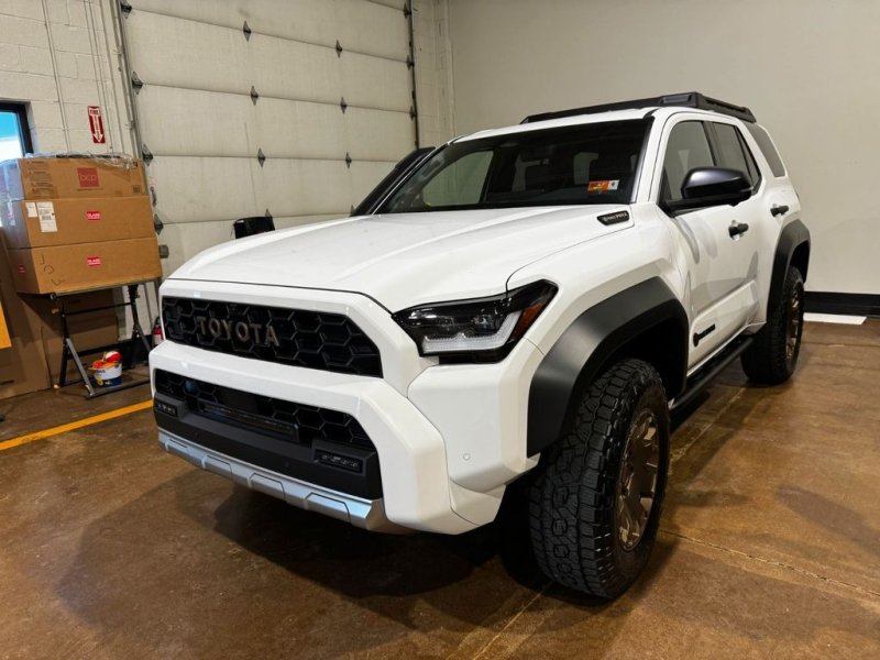 Toyota 4-Runner Trailhunter *INCOMING*