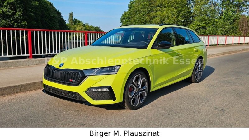 Skoda Octavia Combi RS 4x4 AHK PANO Standh ACC VOLL