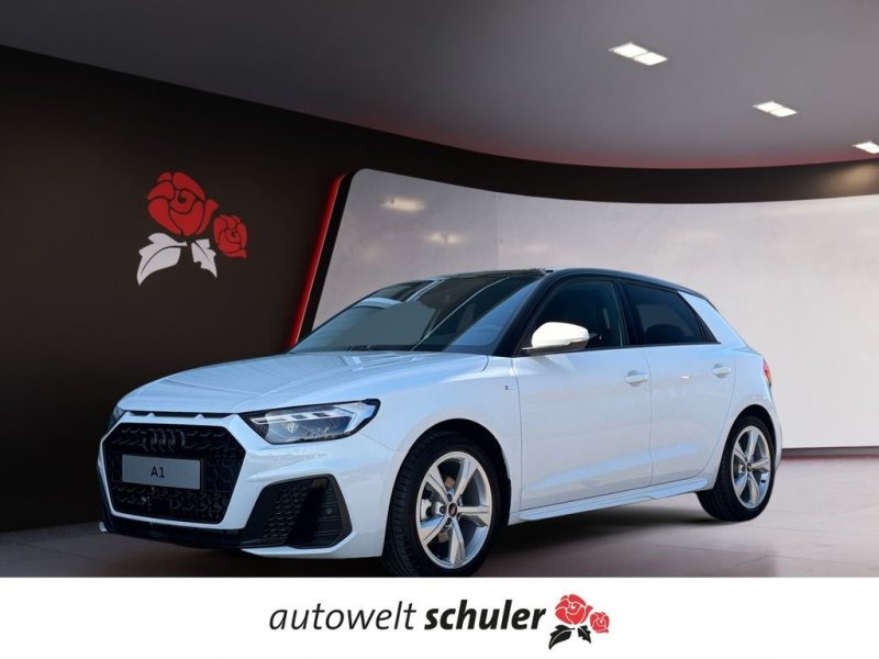 Audi A1 Sportback 35 1.5 TFSI S-tronic S-line RFK Nav