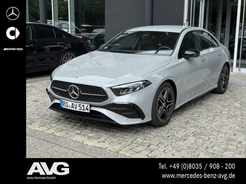 Mercedes-Benz A 200 Limousine AMG Line/Special Edition/Navi/LE