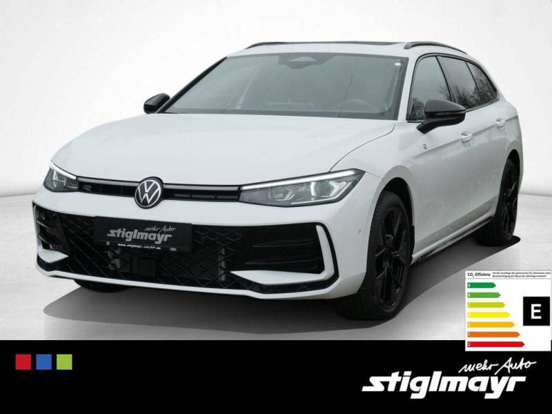 Volkswagen Passat R-Line TDI 4MOTION Panorama AHK Head-Up