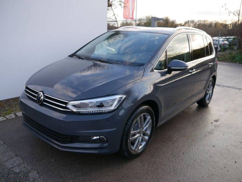 Volkswagen Touran 1.5 TSI COMFORTLINE *7-SITZER*TEMPOMAT*KA