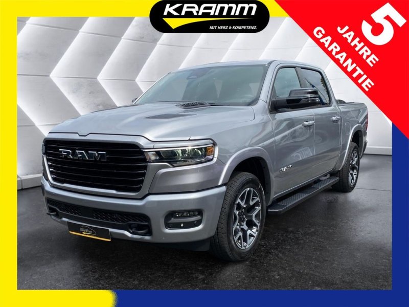 Dodge RAM 1500 Laramie Sport Crew Cab 2025 3.0 L6
