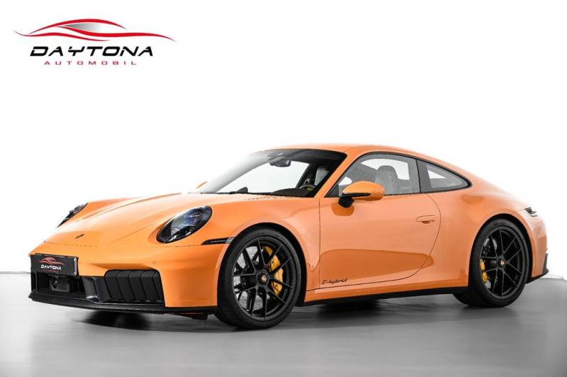 Porsche 992.2 Carrera 4 GTS - PTS - PCCB - VAT