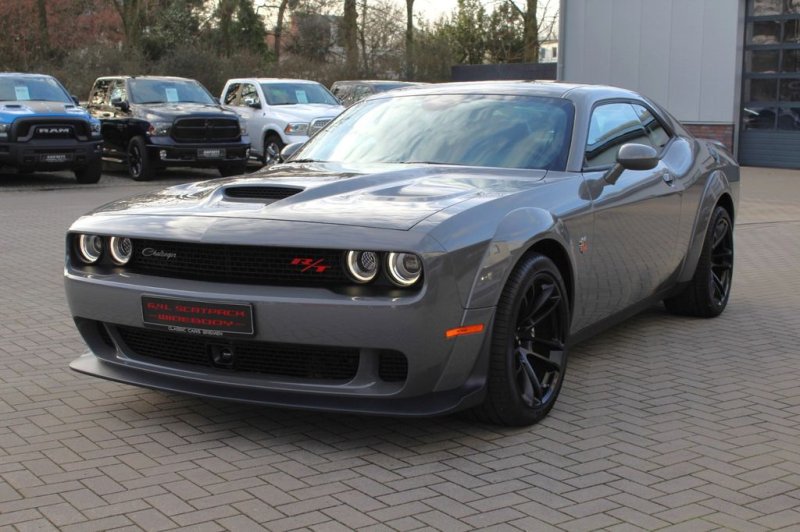 Dodge CHALLENGER 6,4L. Widebody - Last Call - Karbon