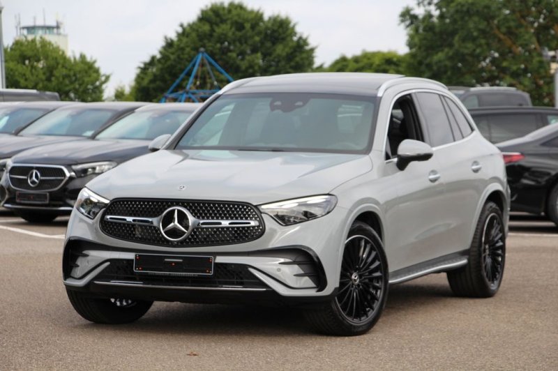 Mercedes-Benz GLC 450 d 4M FAP*AHK*DL*HUD*PANO*MEMORY AMG Line