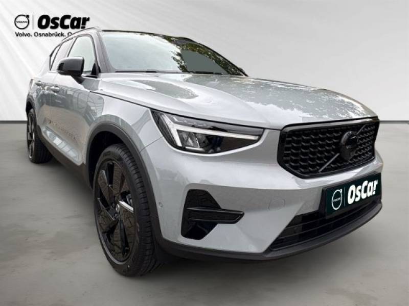 Volvo XC40 B3 Plus Black Edition 360Grad Seiten- u. He