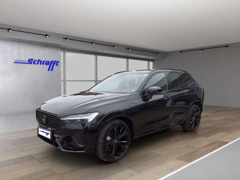 Volvo XC60 T6 Plus Black Edition Recharge Plug-In Hybr