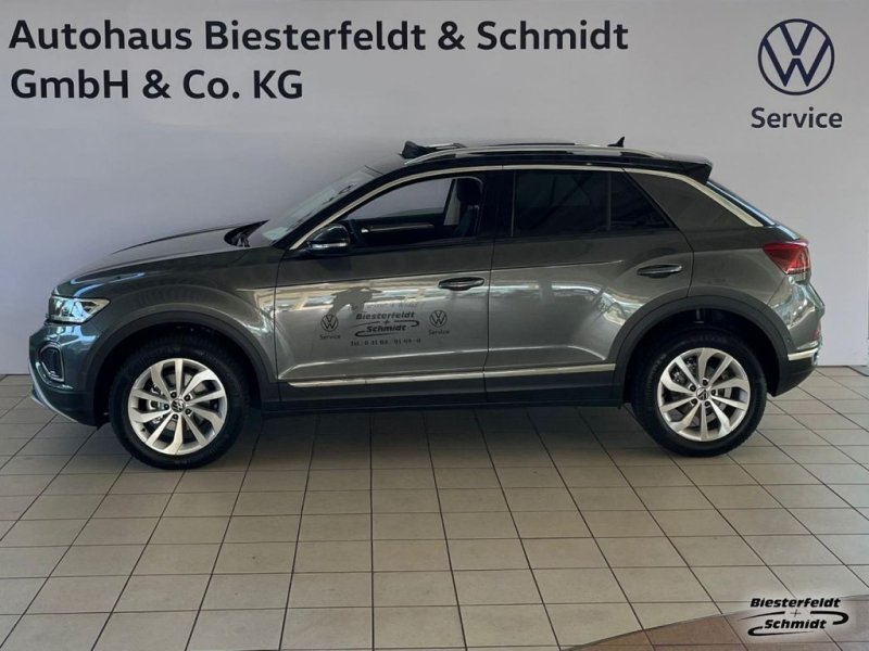 Volkswagen T-Roc Style 1.5TSI LED ACC KLIMA RFK APP PANO