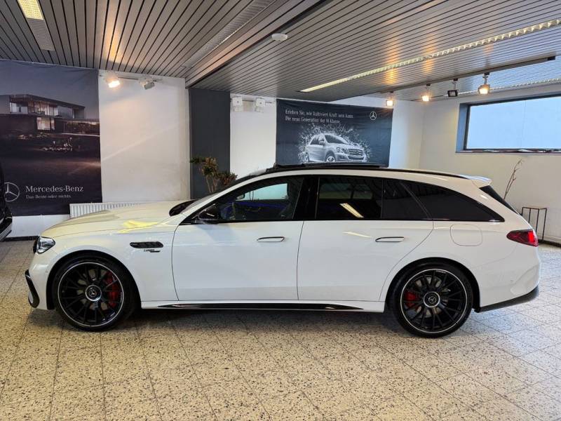 Mercedes-Benz E 53 T 4Ma AMG+NIGHT+DISPLAY+V-MAX+PSD+AHK+NP148