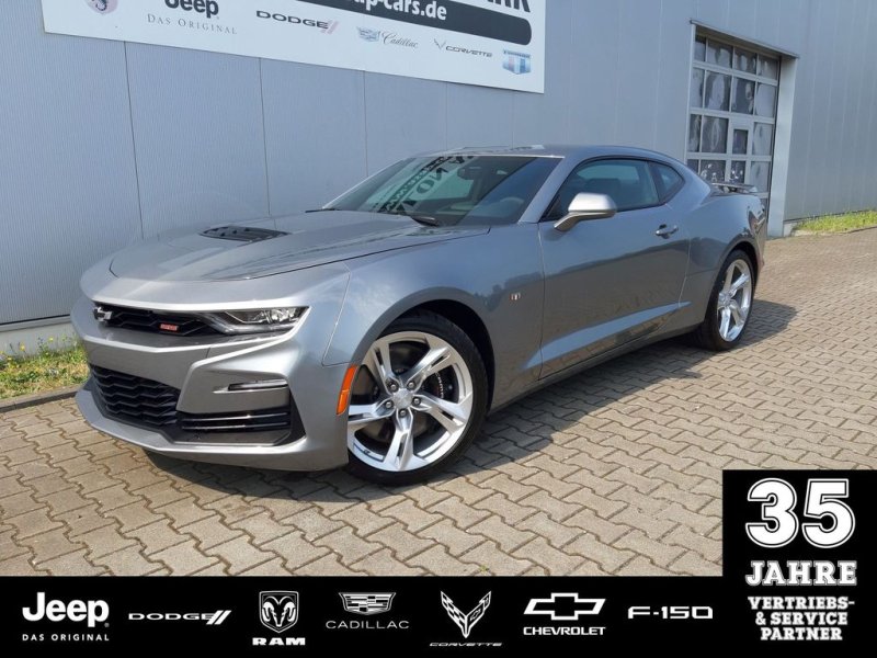 Chevrolet Camaro Coupe 2SS 6.2 V8