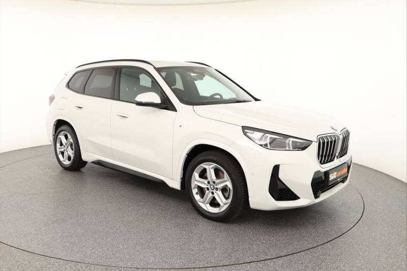 BMW X1 xDrive23i M Sport ACC-HUD-harman-PAN-el.S-AHK