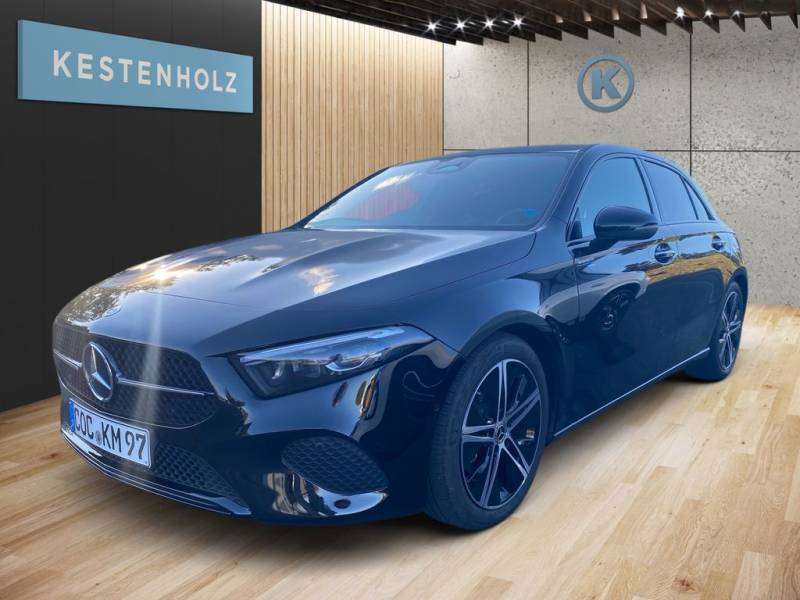 Mercedes-Benz A 200 Kompaktlimo *NIGHT*NAVI*KAM*AHK*MBUX*SHZ*